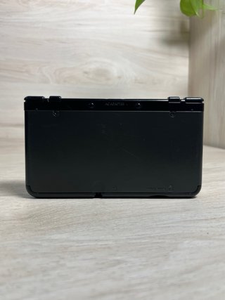 Completa! New Nintendo 3DS Nera