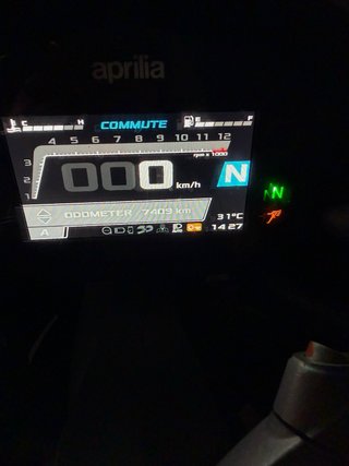 Aprilia RS 660 2024 Amarilla