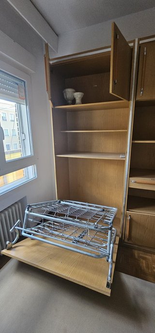 Mueble modular con cama abatible