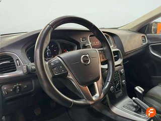 Volvo V40 2.0 D2