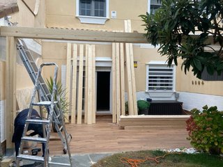 Diseño y montaje pérgola madera