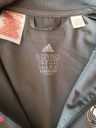 Cortavientos Real Madrid Adidas Gris y Rosa