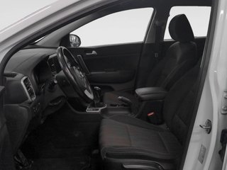 Kia Sportage 1.6 MHEV Business 4x4 100 kW (136 CV)