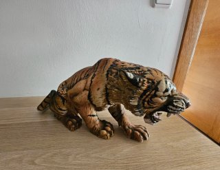 Pareja de Figuras Tigres de Porcelana C. Martinu