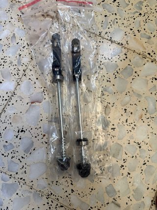 Ejes de Bicicleta (Quick Release) NUEVOS