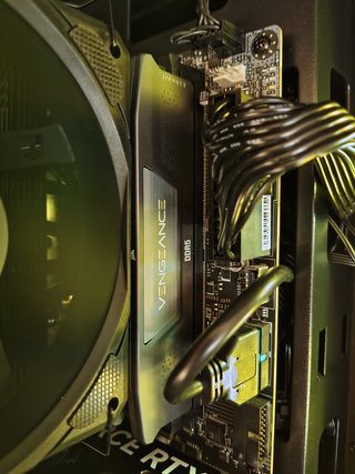 Intel Ultra 5 245k + 32GB + MSI B860M-A +Disipador
