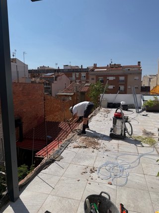 Reformas , construcción y mantenimiento