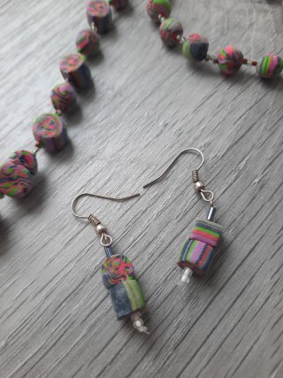 Set artesanal collar, pulsera y pendientes