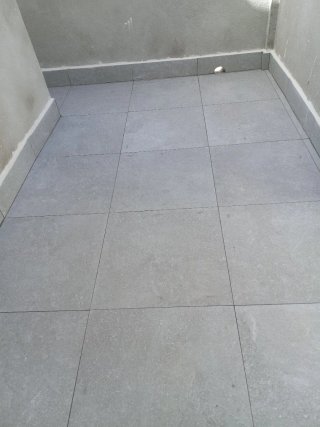 Suelo gris 18€/m²