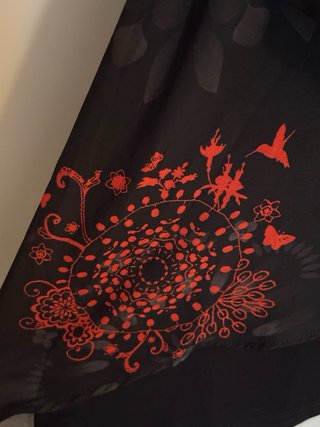 Blusa Desigual manga larga negra con detalle