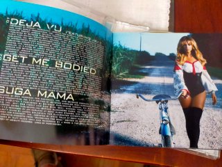 Beyoncé. B day
