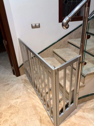 Barrera de seguridad escaleras n.2