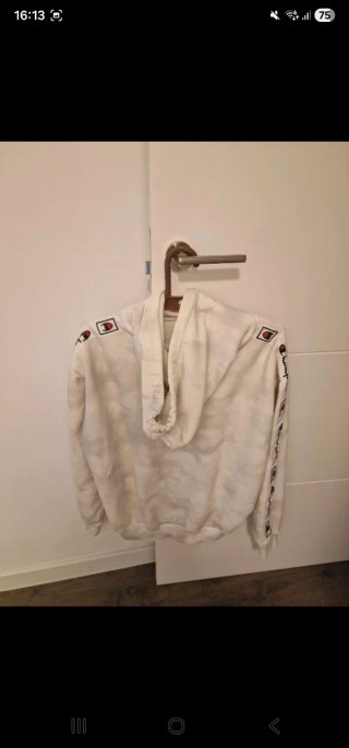 Sudadera Champion Beige y Blanca