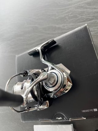 3 Molinetes Daiwa Exist LT 2500, 4000, 1000