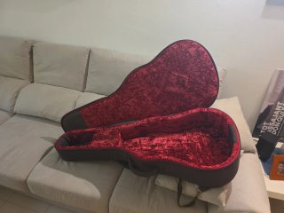 Guitarra Taylor