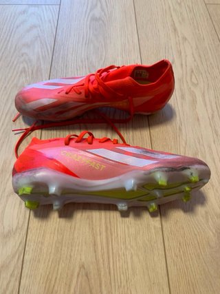 Botas de fútbol para niño naranjas