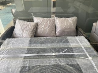 Conjunto Terraza Ratán y Cristal