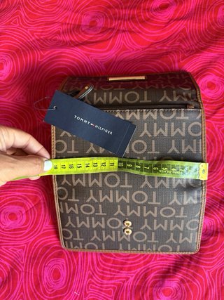 Monedero Tommy Hilfiger Marrón