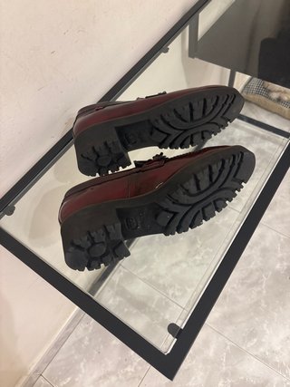Mocasines Callaghan Burdeos con Cadena