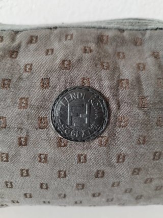 Pochette necessaire Fendi vintage monogram
