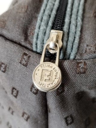 Pochette necessaire Fendi vintage monogram