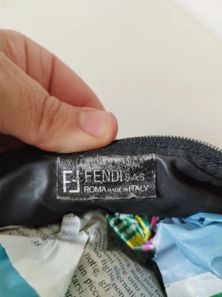Pochette necessaire Fendi vintage monogram