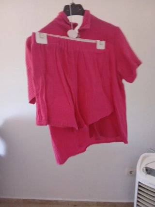Conjunto rosa niña camisa y pantalón corto 13 años
