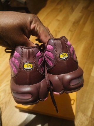 Zapatillas Nike Air Max Tavas Rosa Marrón