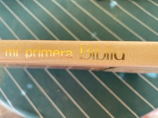 Mi primera Biblia