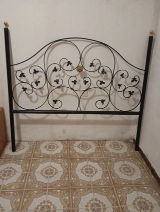 Cabecero de cama de forja