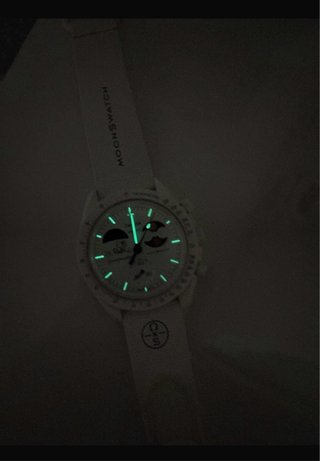 Swatch MoonSwatch Mission to Earth Gold