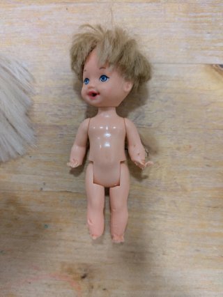 Lote de muñecas Chelsea y complementos.