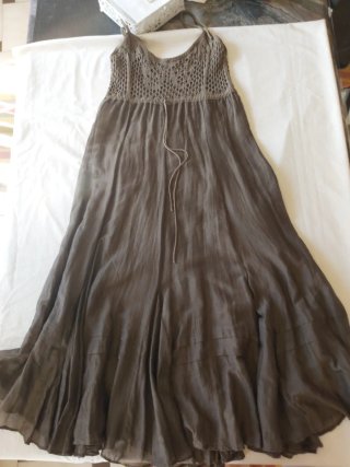 Vestido D.Exterior verde caqui