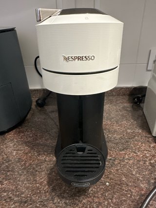 Cafetera Nespresso Vertuo Next Blanca
