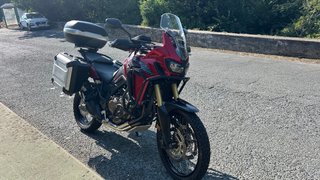 Honda CRF1000L Africa Twin Roja