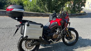 Honda CRF1000L Africa Twin Roja