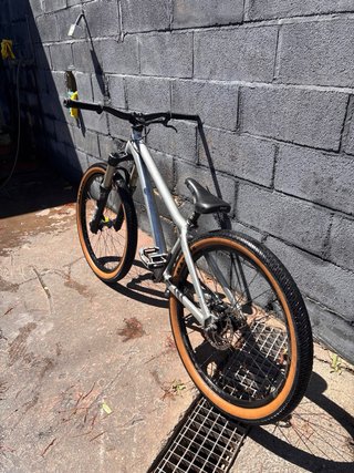 Bici Dirt Jump NS Bikes 26