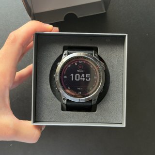 Garmin Fenix 7X Solar con caja
