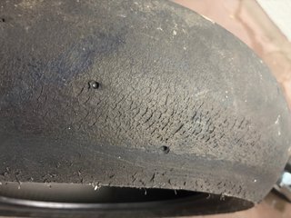 2 Pirelli Superbike SC0 200/60/17