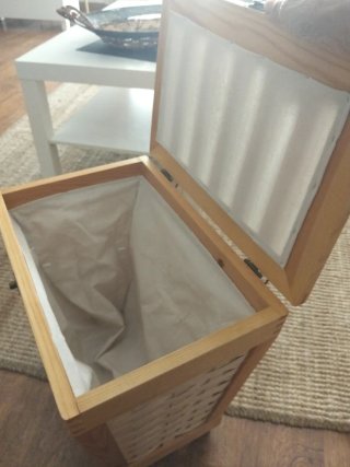 Cesto madera y mimbre
