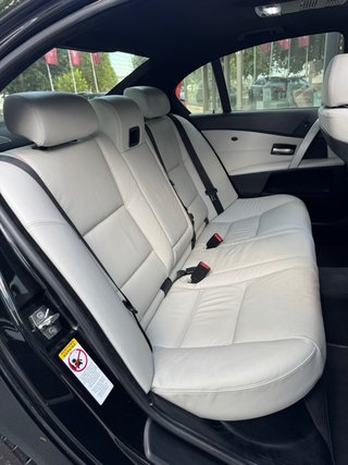 BMW M5 V10