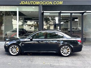 BMW M5 V10