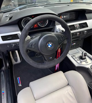 BMW M5 V10