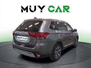 Mitsubishi Outlander 200 MPI Motion 2WD CVT 110 kW (150 CV)