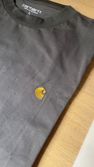 Camiseta Carhartt WIP Talla L - NUEVA