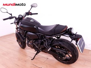 YAMAHA XSR 700