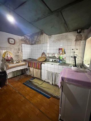 Se vende casa en arbo ,sela