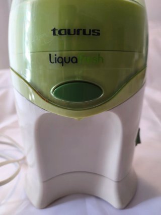 Licuadora Taurus Liquafresh 250W