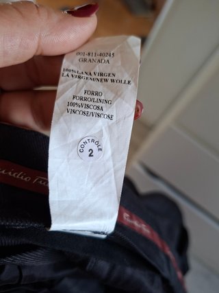 Traje de caballero negro de lana de verano