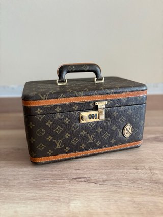 Maleta y neceser vintage Louis Vuitton